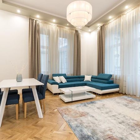 בודפשט City Center Grand Luxury W 2Br/2Bt מראה חיצוני תמונה