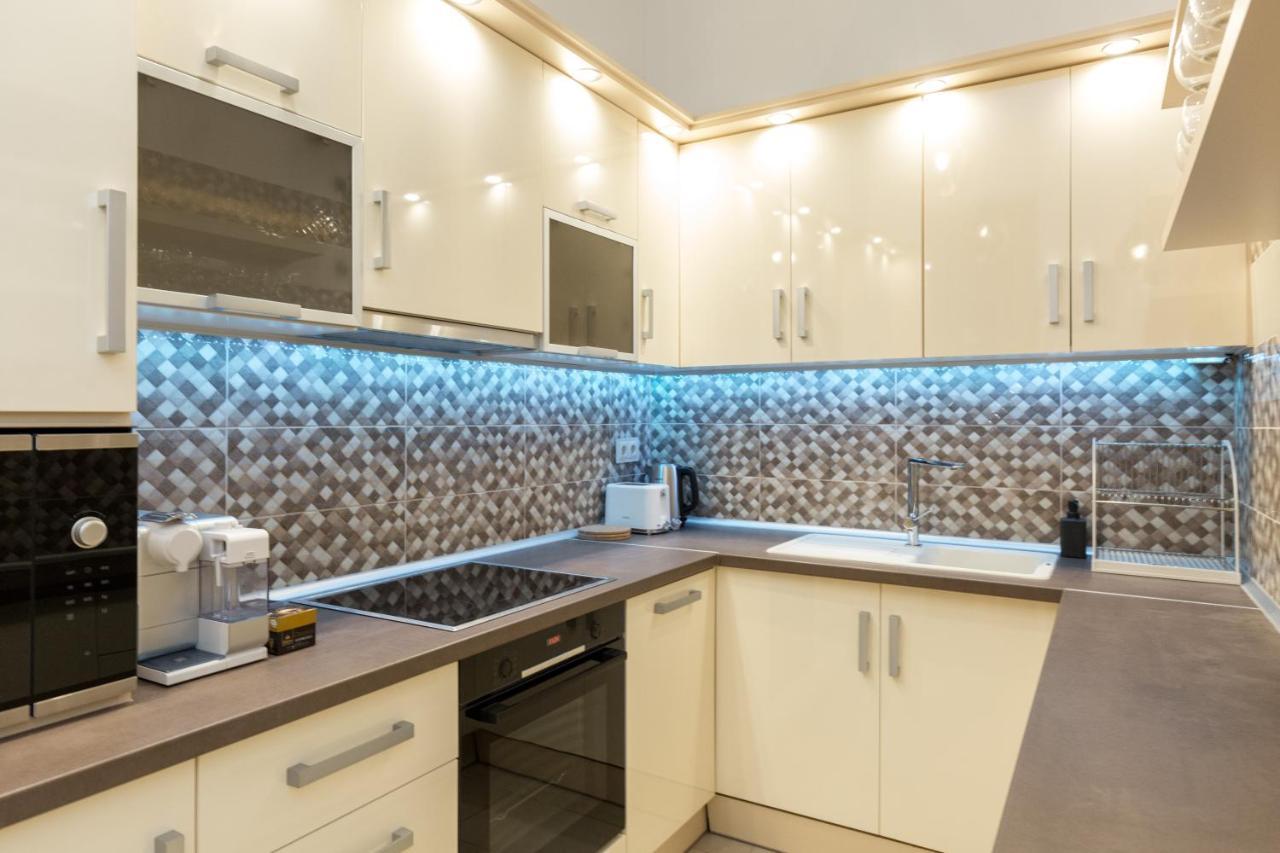 בודפשט City Center Grand Luxury W 2Br/2Bt מראה חיצוני תמונה